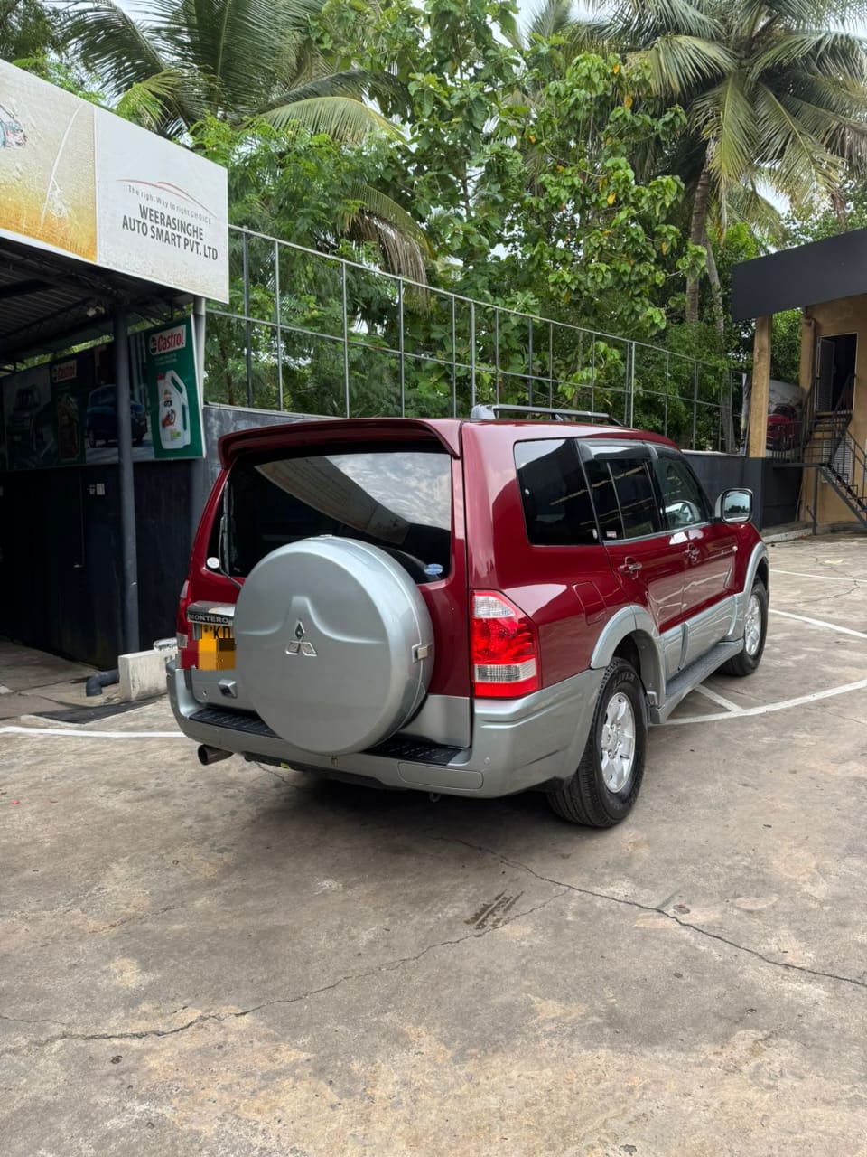 Mitsubishi Montero Pajero Jeep 2002