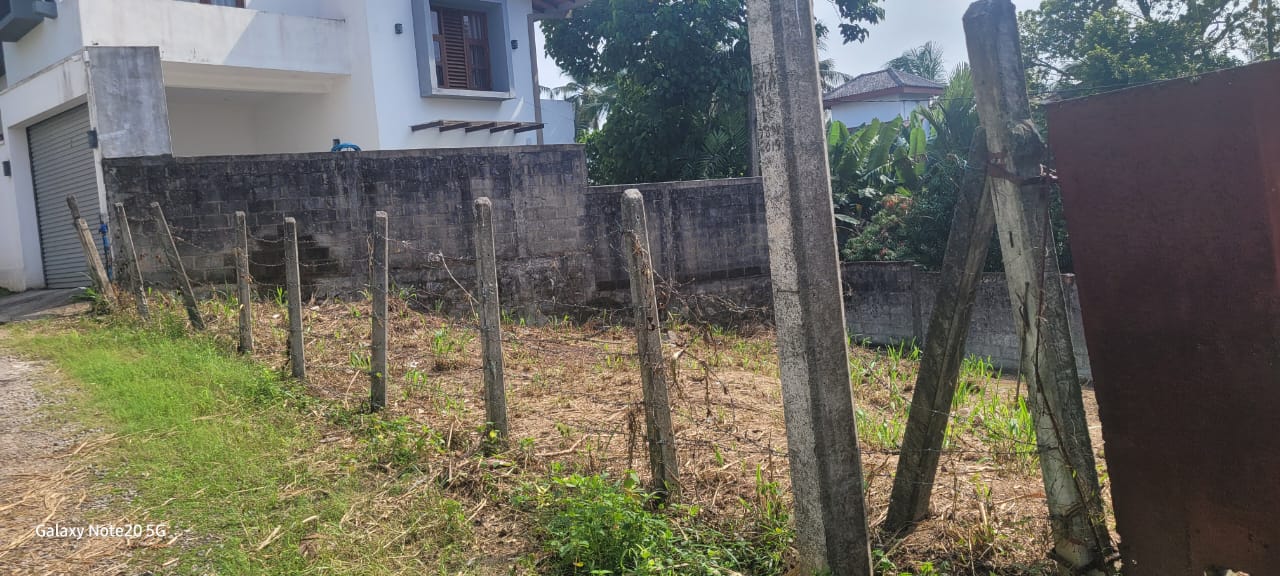 Valuable Residencial Land For Sale In Battaramulla Koswattha