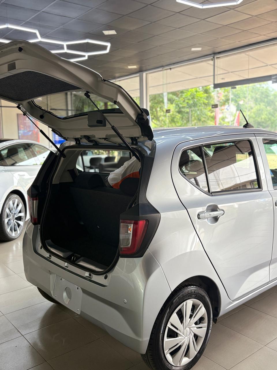 Daihatsu Mira X Grade 2024