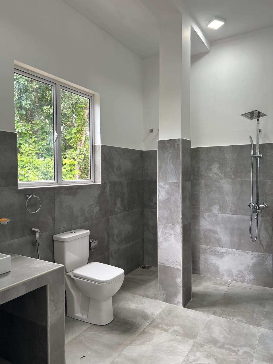 Luxury Villa for Rent in Magalgoda