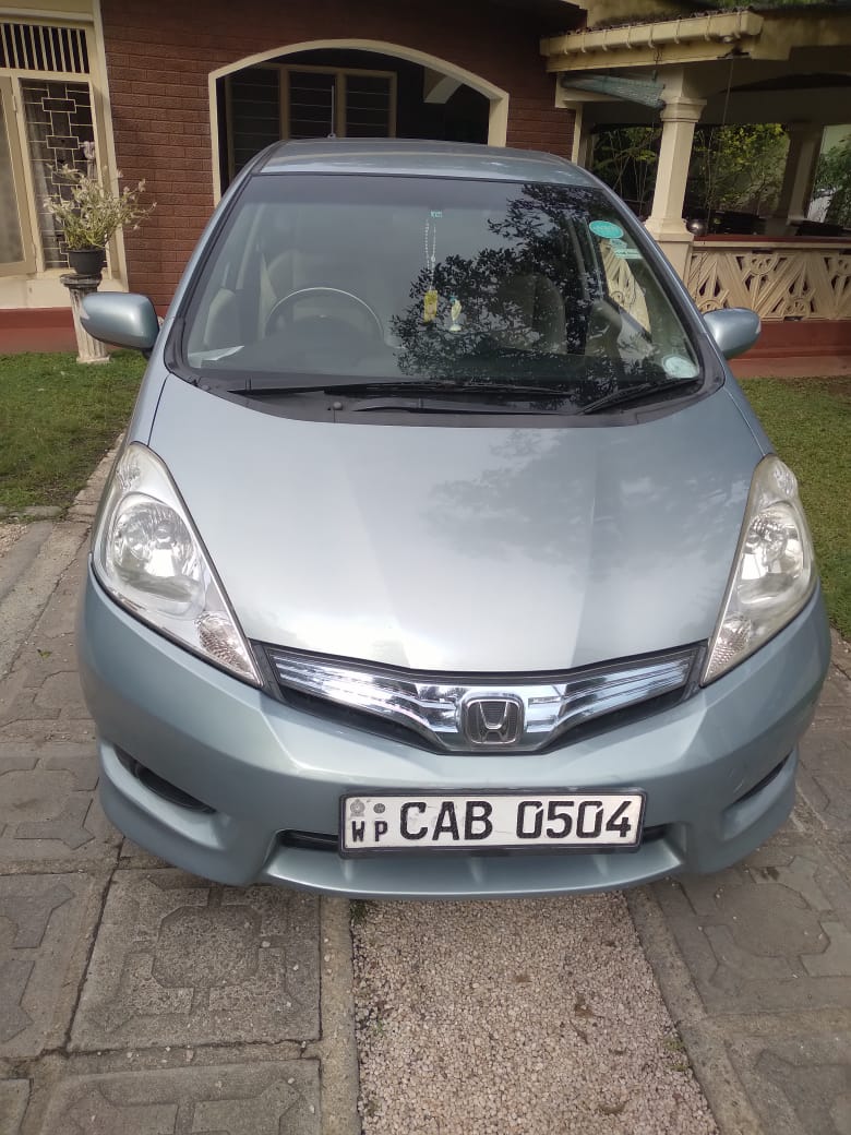 Honda Fit Shuttle GP2 2012