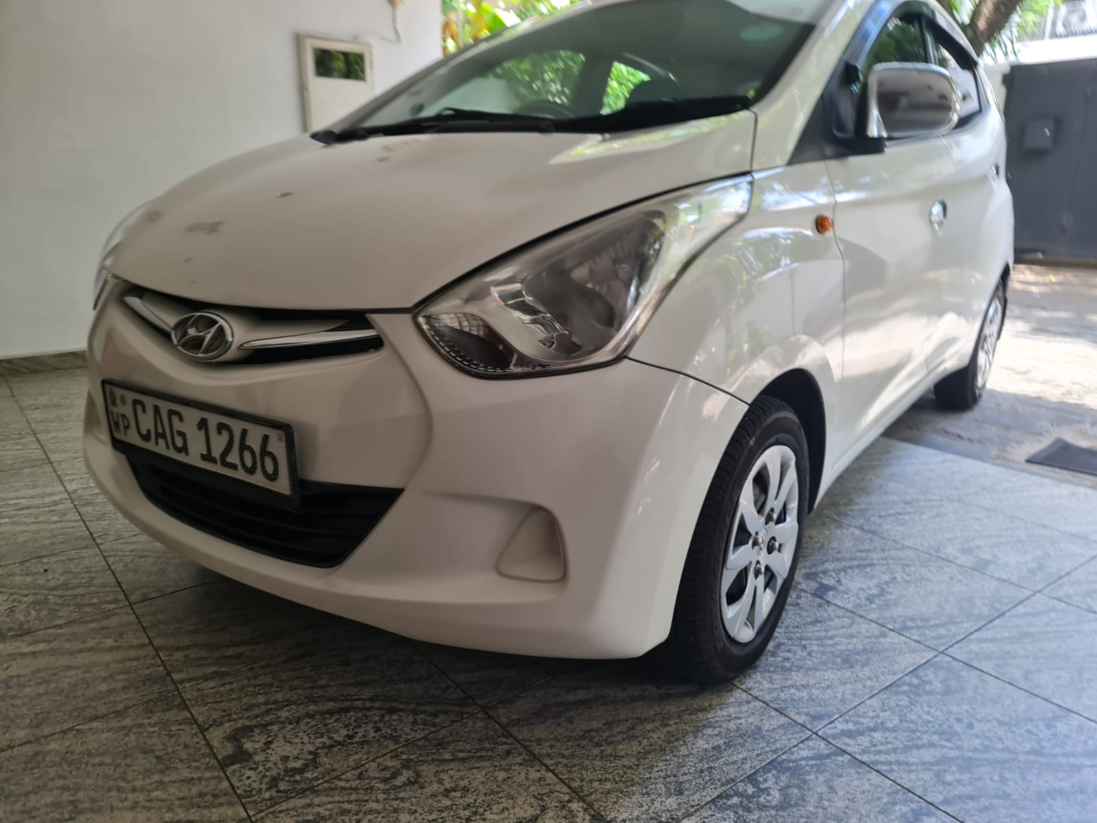 Hyundai Eon Magna 2015