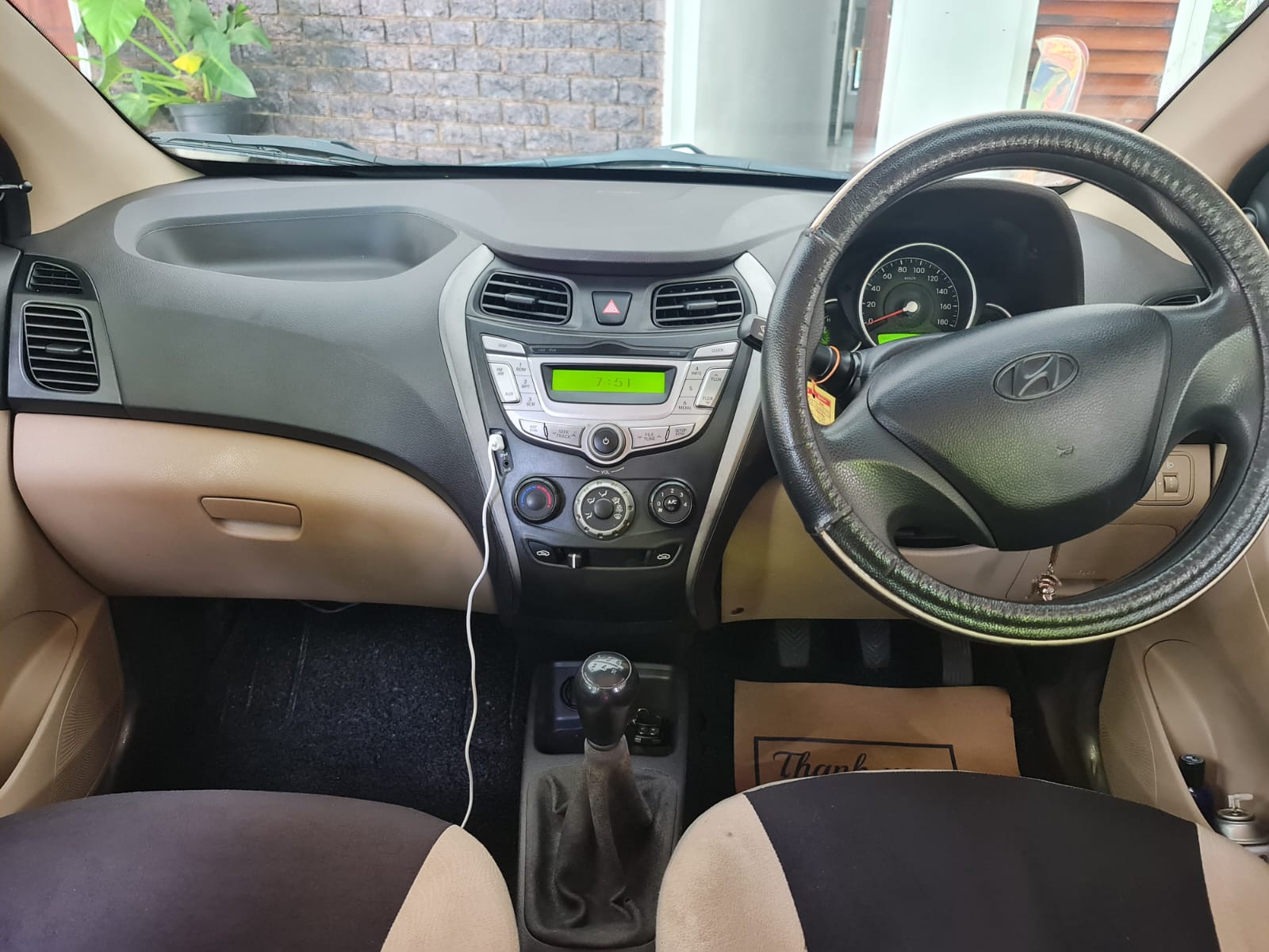 Hyundai Eon Magna 2015