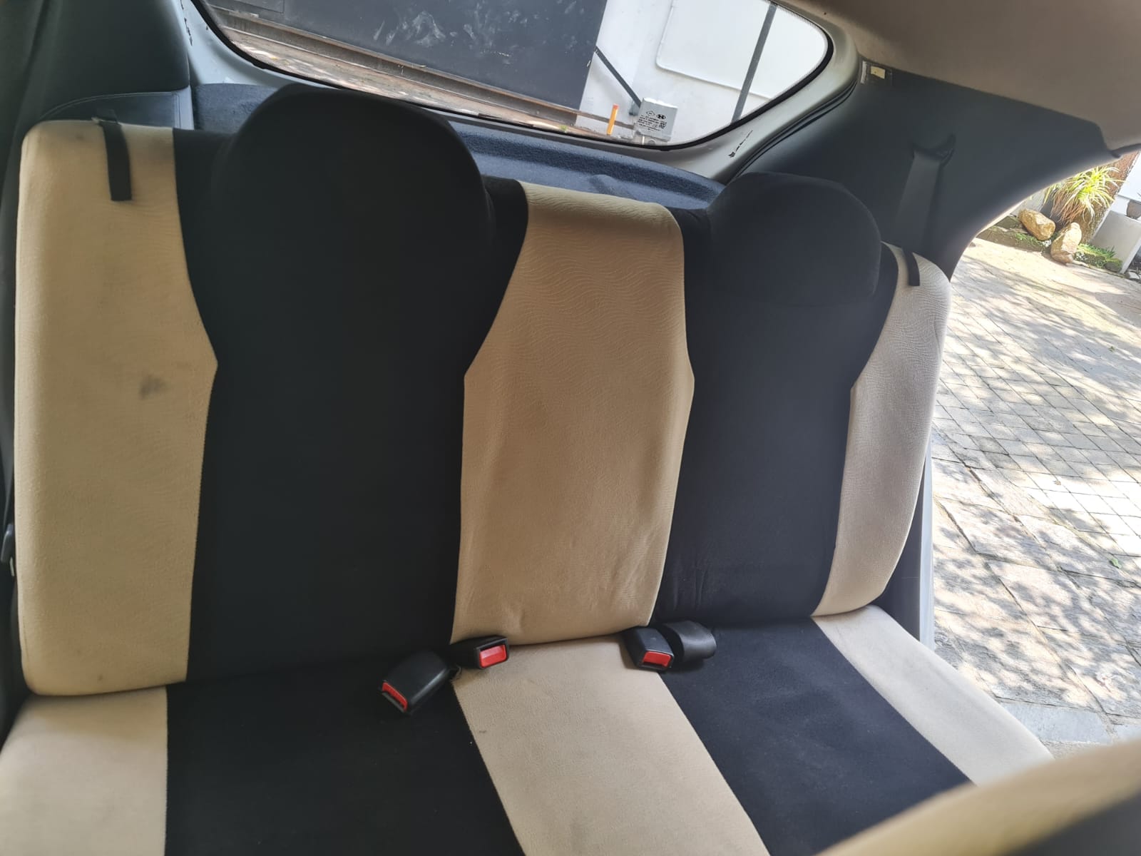 Hyundai Eon Magna 2015