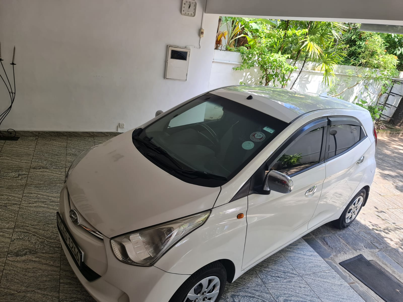 Hyundai Eon Magna 2015