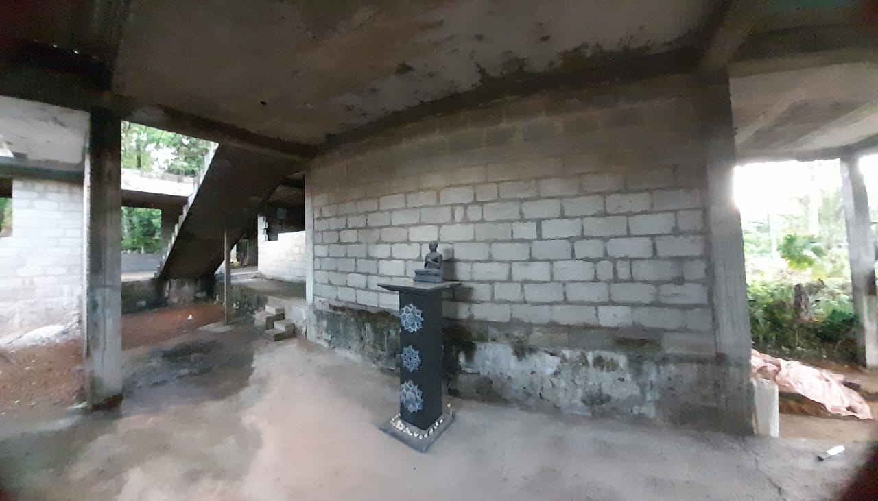 Land With House For Sale In Avissawella, Kosgama