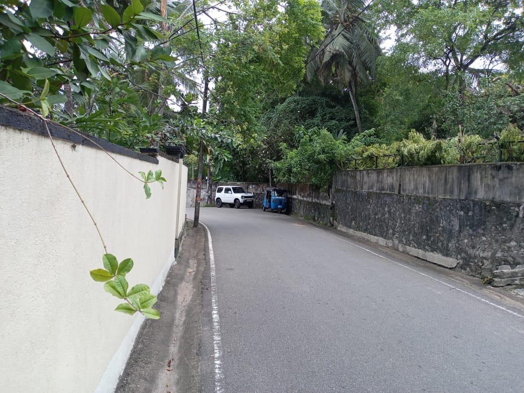 Land with House for Sale Nugegoda