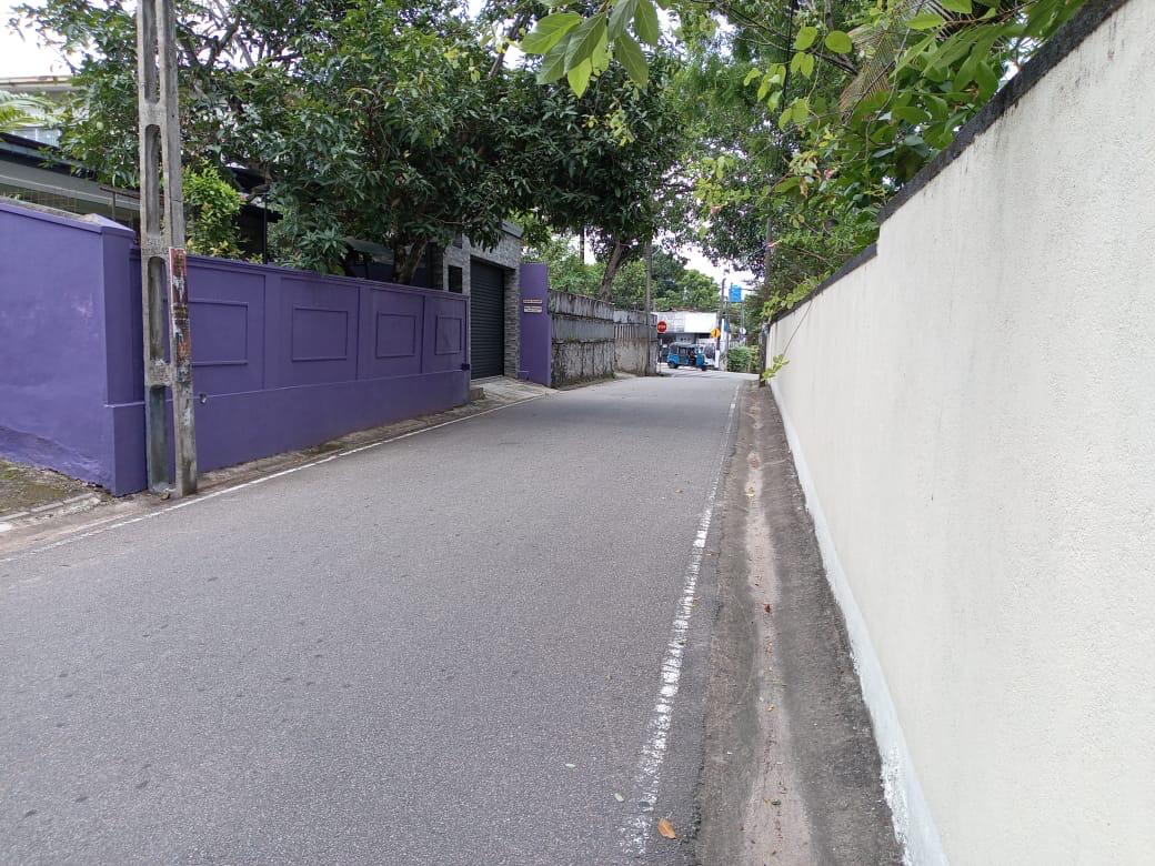 Land with House for Sale Nugegoda