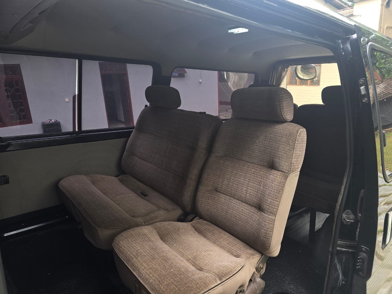 Nissan Caravan 1997