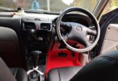 Nissan Sunny 2001
