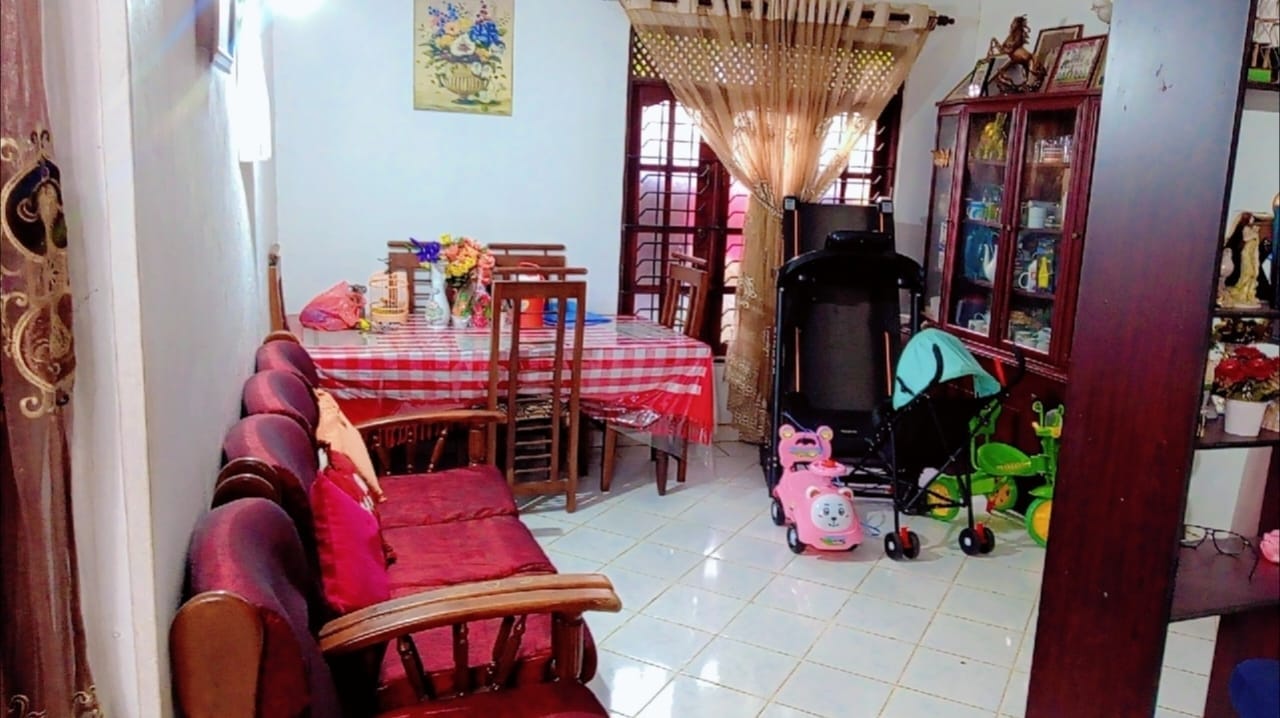 Houses for Sale – Makola