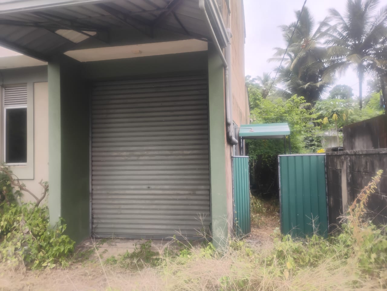 House for Sale in Kahathuduwa, Polgoswita