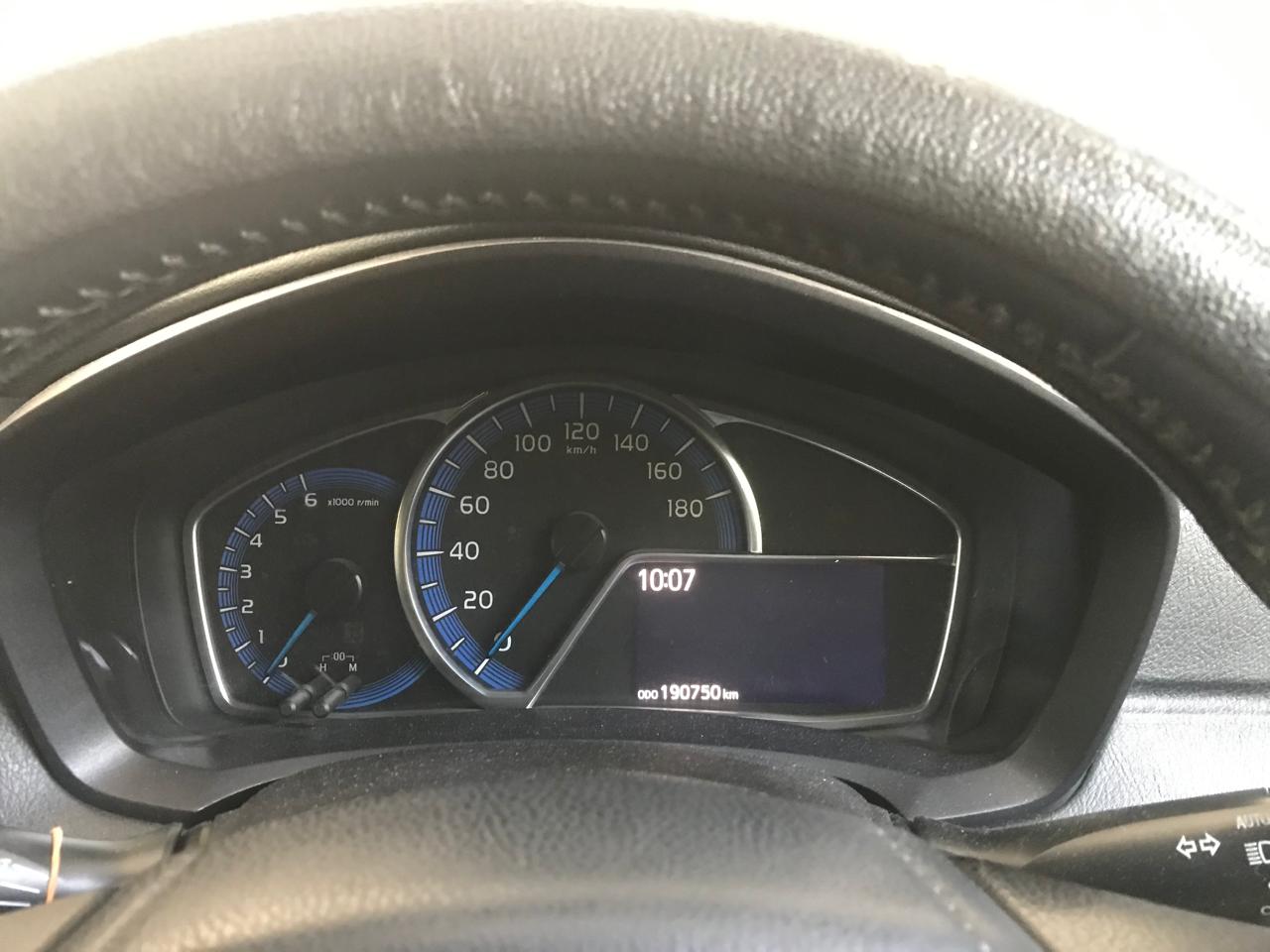 Toyota Axio 2013 G Grade