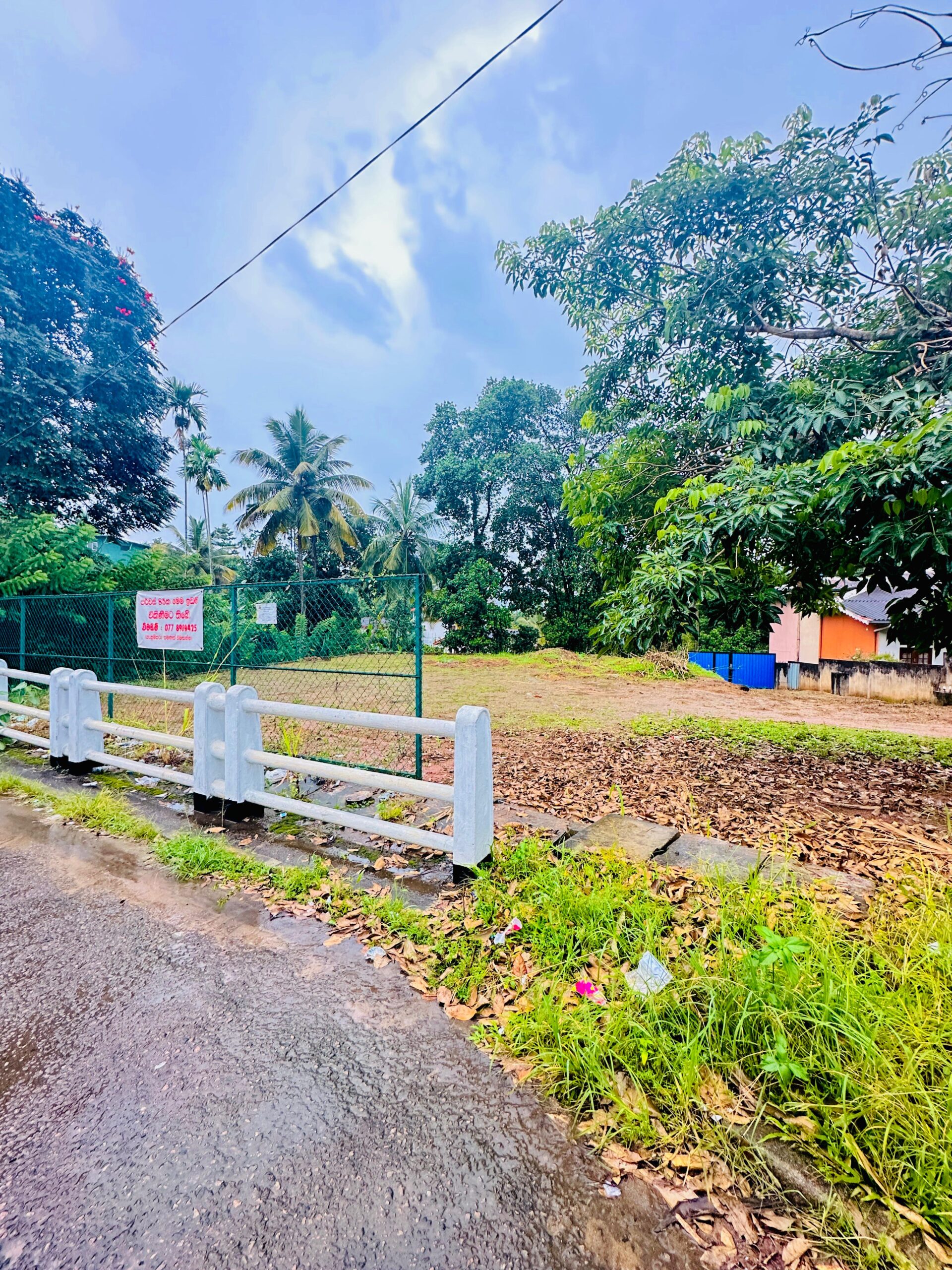 Land with House for Sale in Gampola