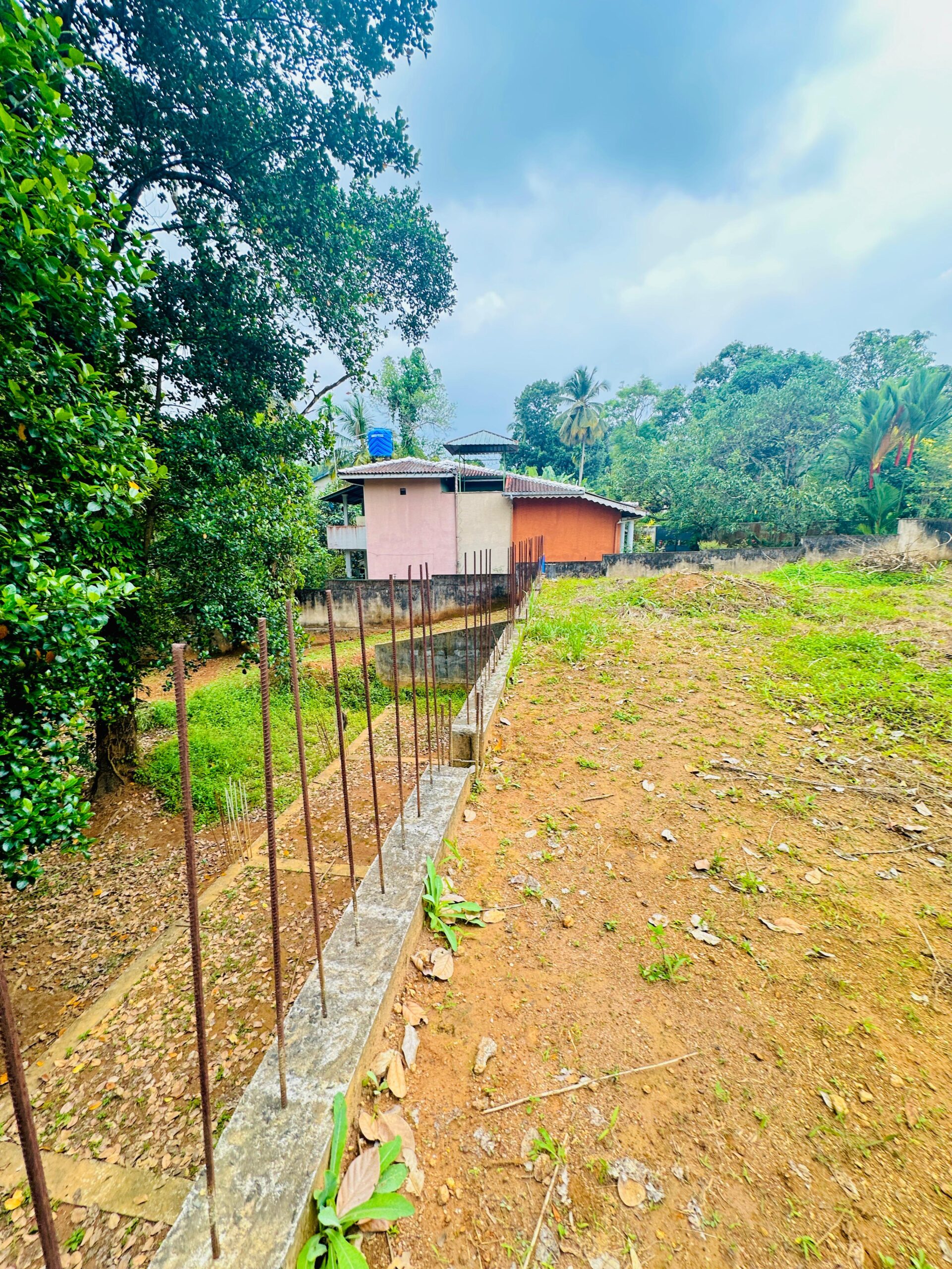 Land with House for Sale in Gampola