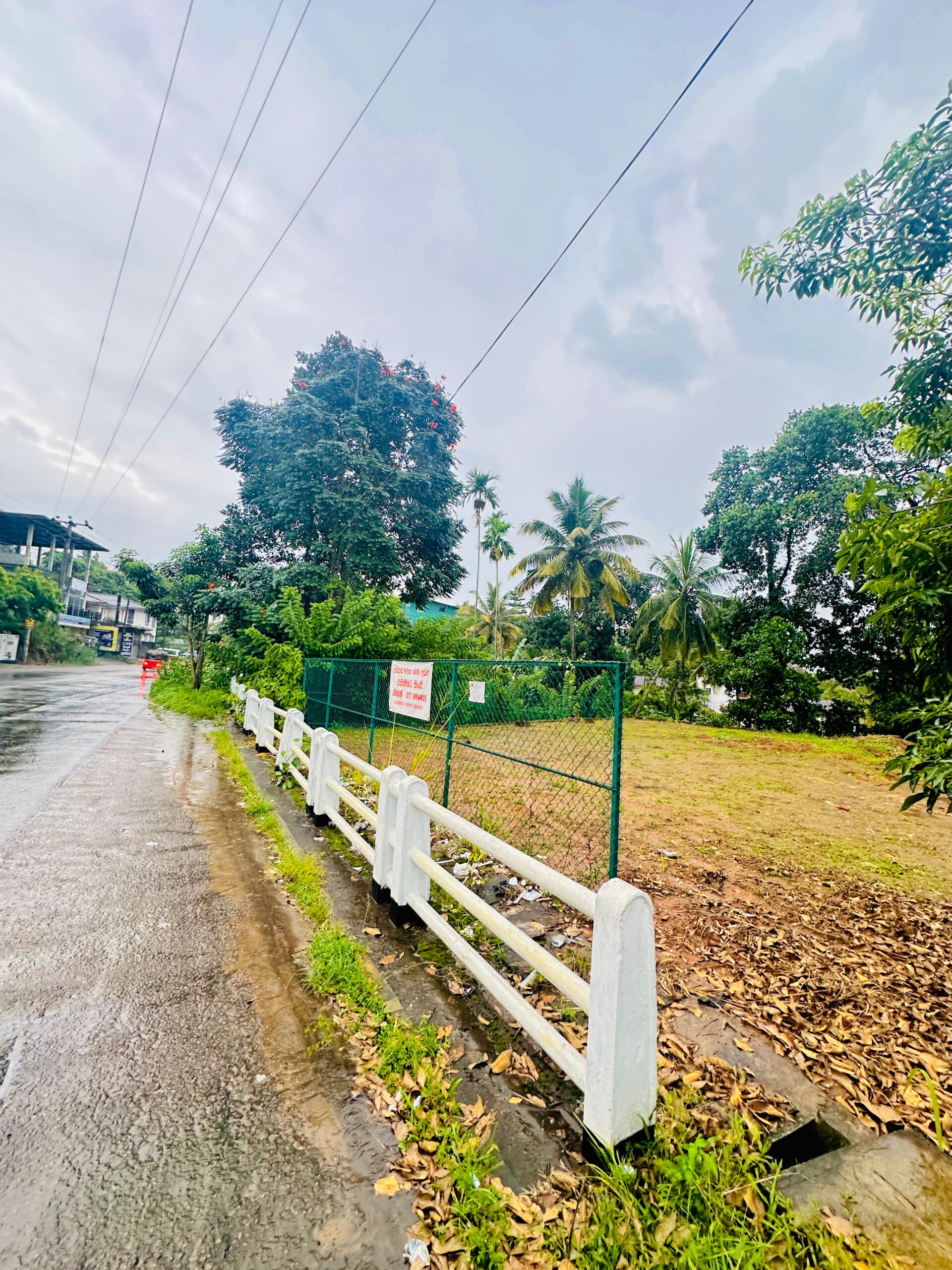 Land with House for Sale in Gampola