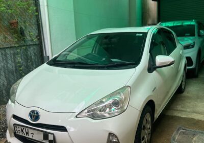 Toyota Aqua S 2012