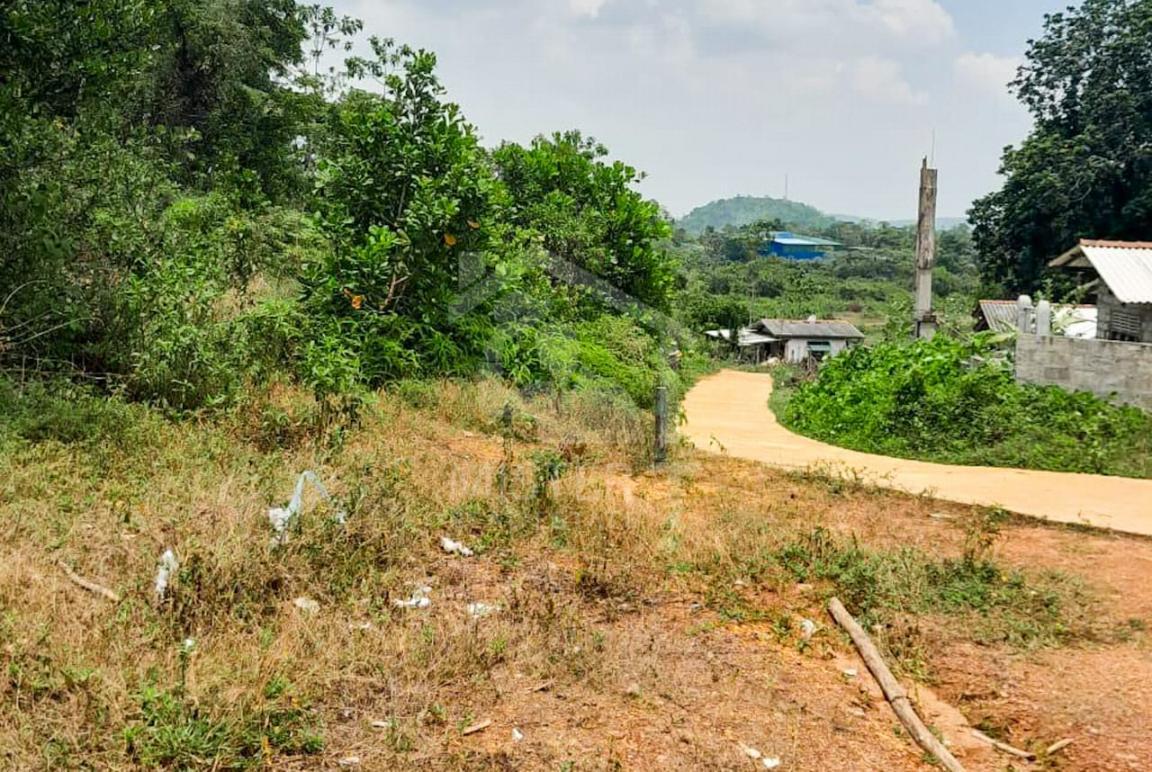 ඉඩමක් විකිණිමට කලුතර