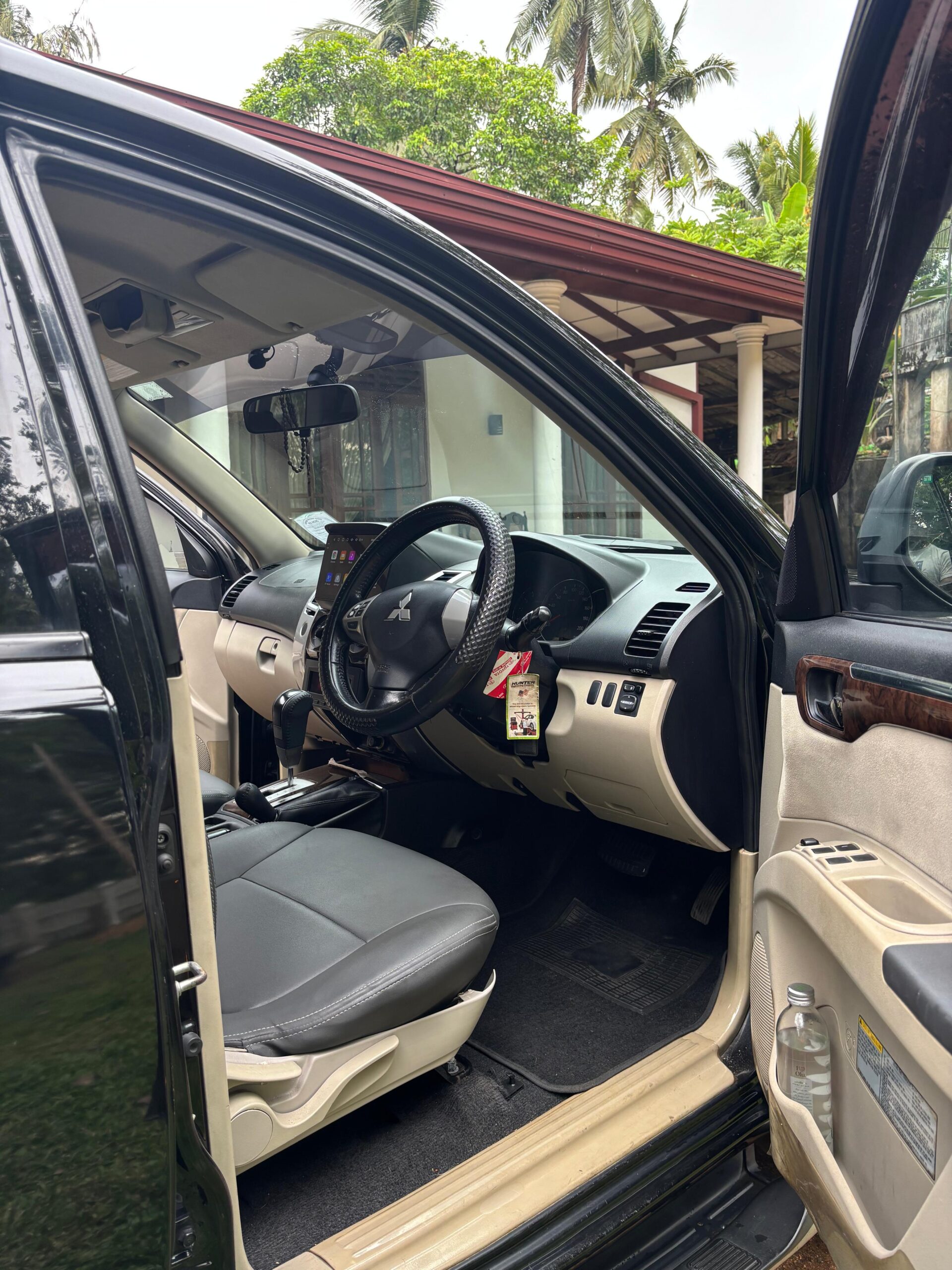 Mitsubishi Montero Sport 2012