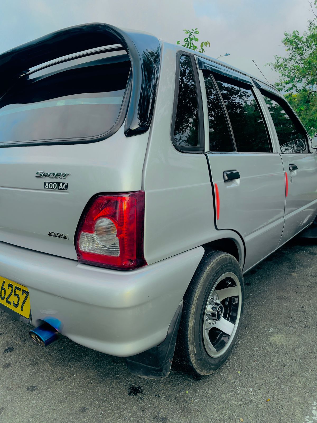 Suzuki Maruti 800 2011