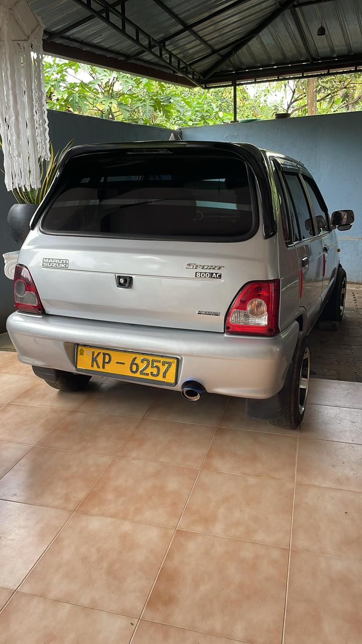 Suzuki Maruti 800 2011