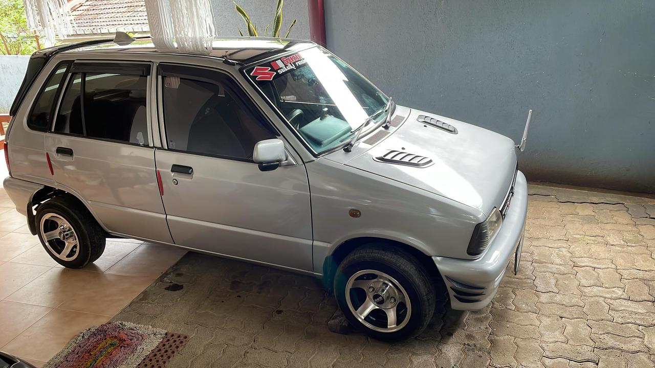 Suzuki Maruti 800 2011