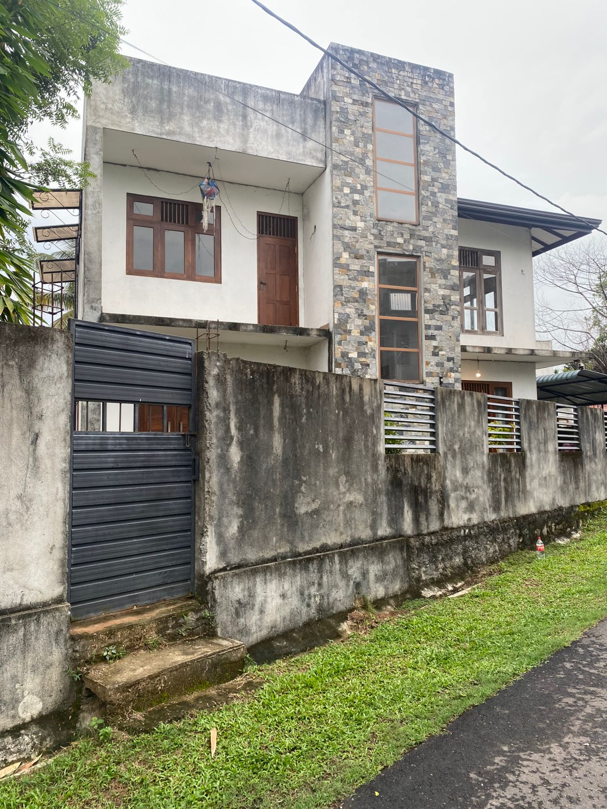 2 Story House for sale in Gampaha
