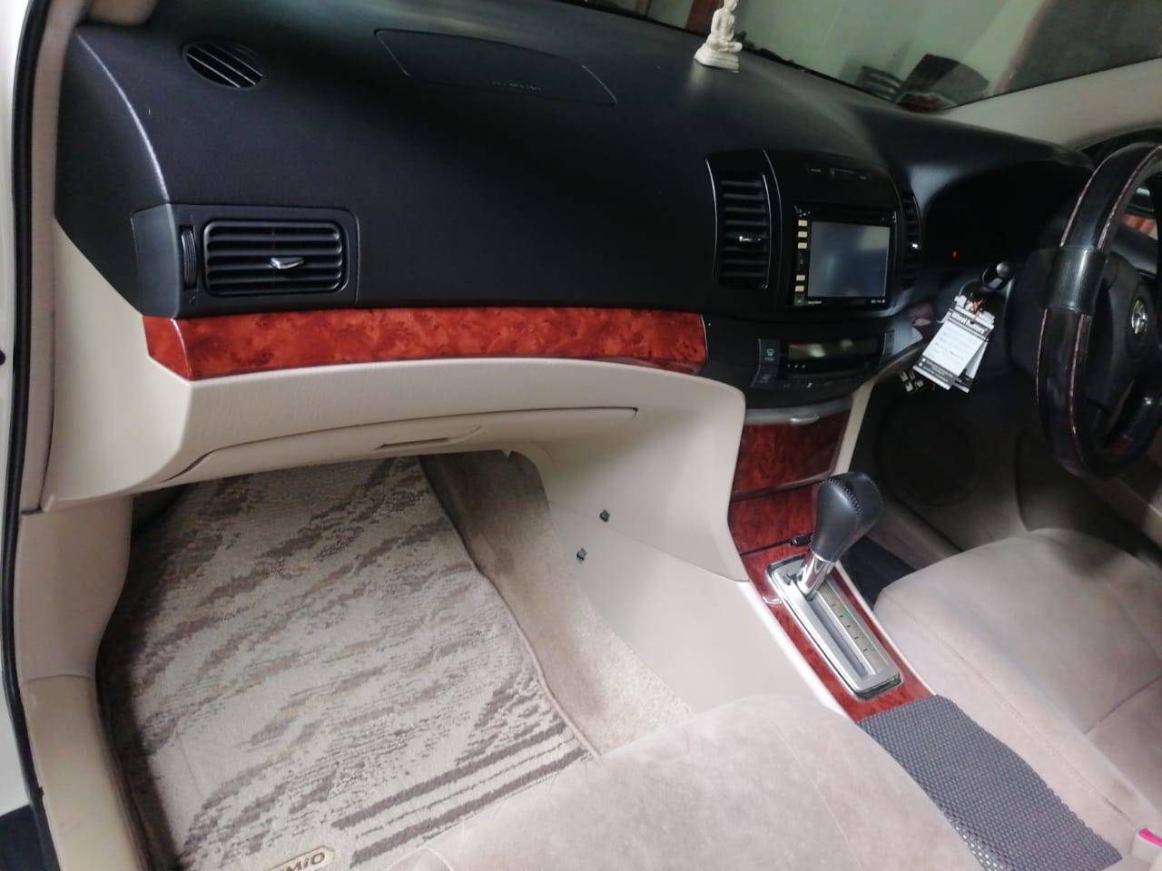 Toyota Premio 240 2004