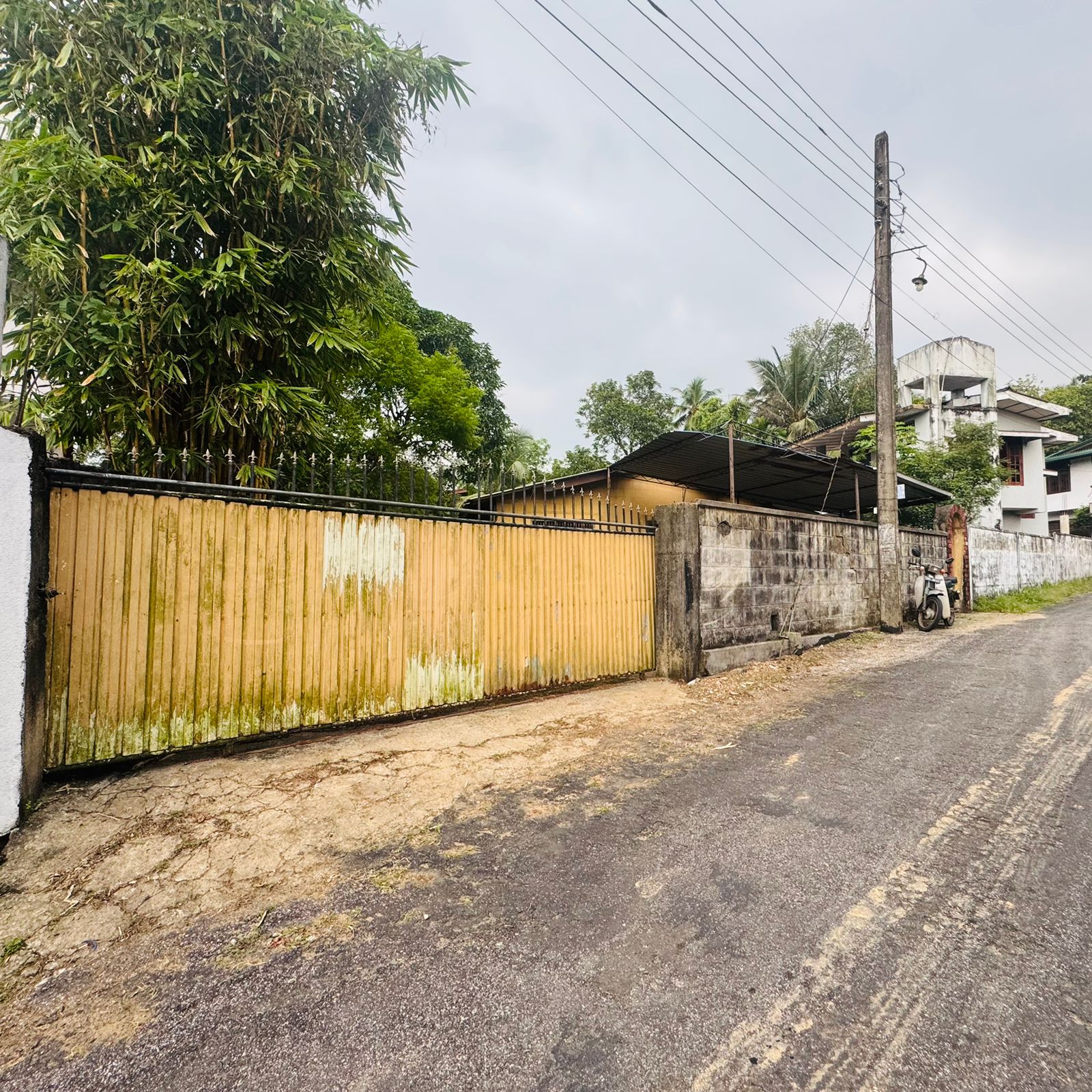 Land for Sale in Malabe