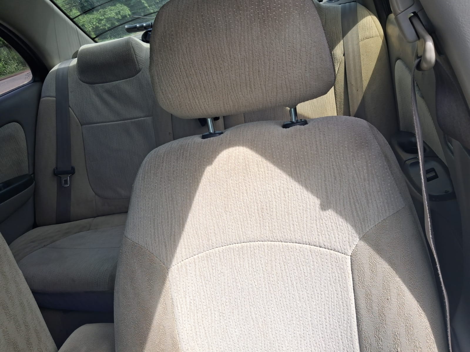 Nissan Sunny N16 2000