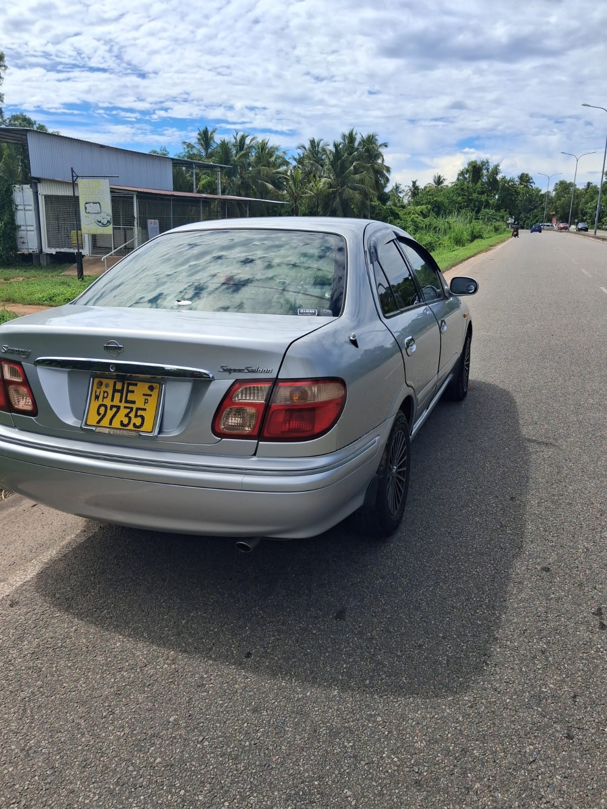 Nissan Sunny N16 2000