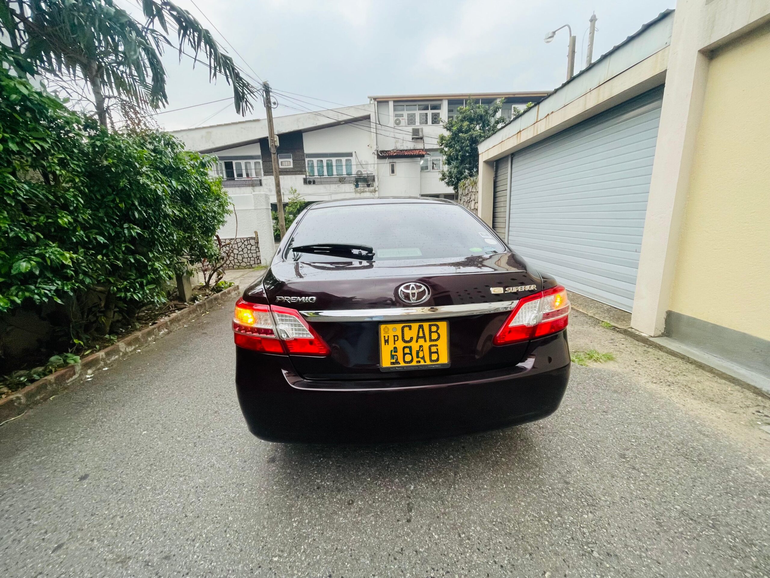 Toyota Premio G Superior 2013