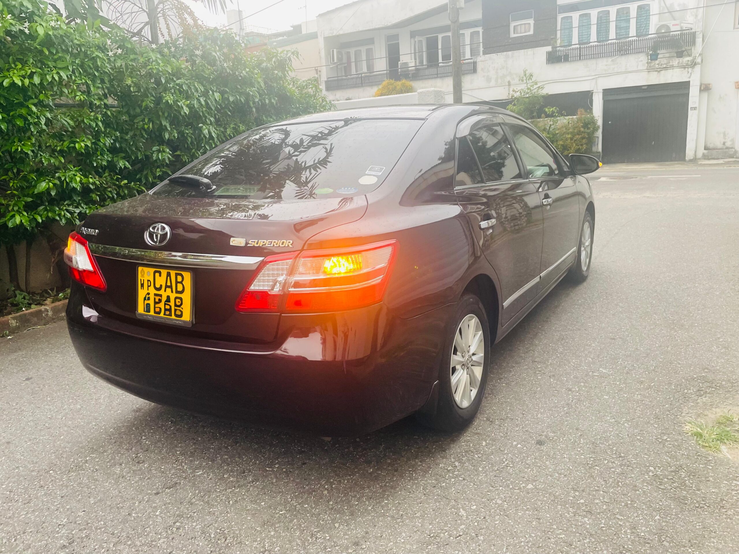 Toyota Premio G Superior 2013