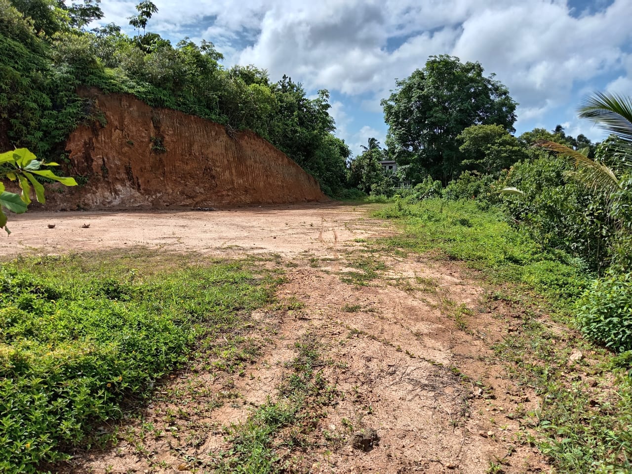 Land for Sale in Waligama