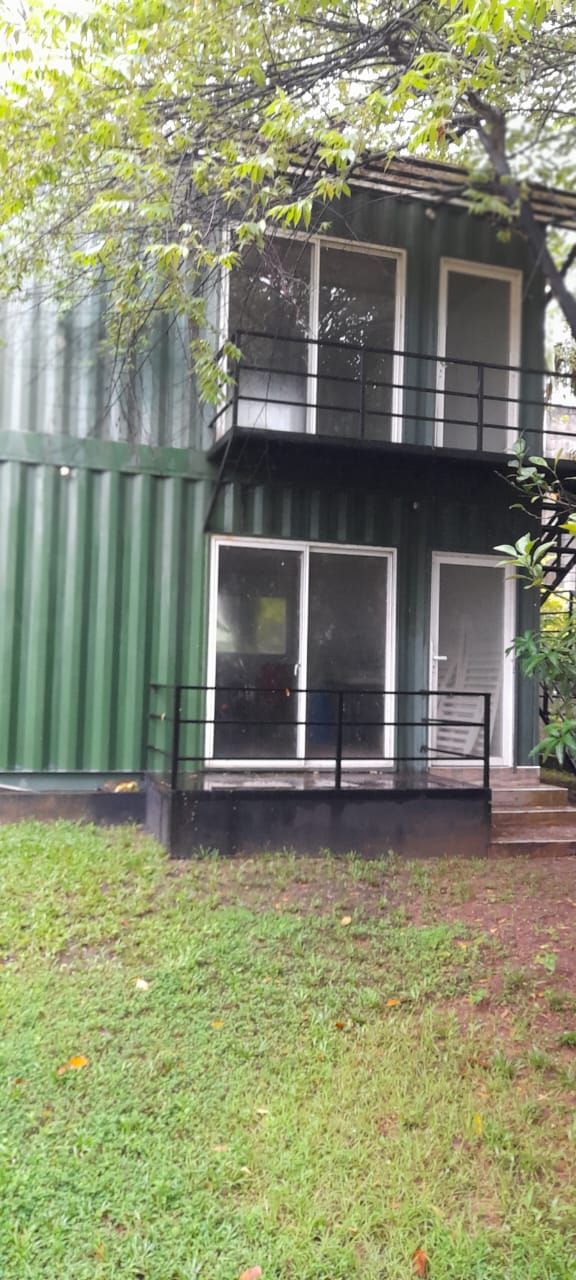 Converted Shipping Containers For Sale in Kotte