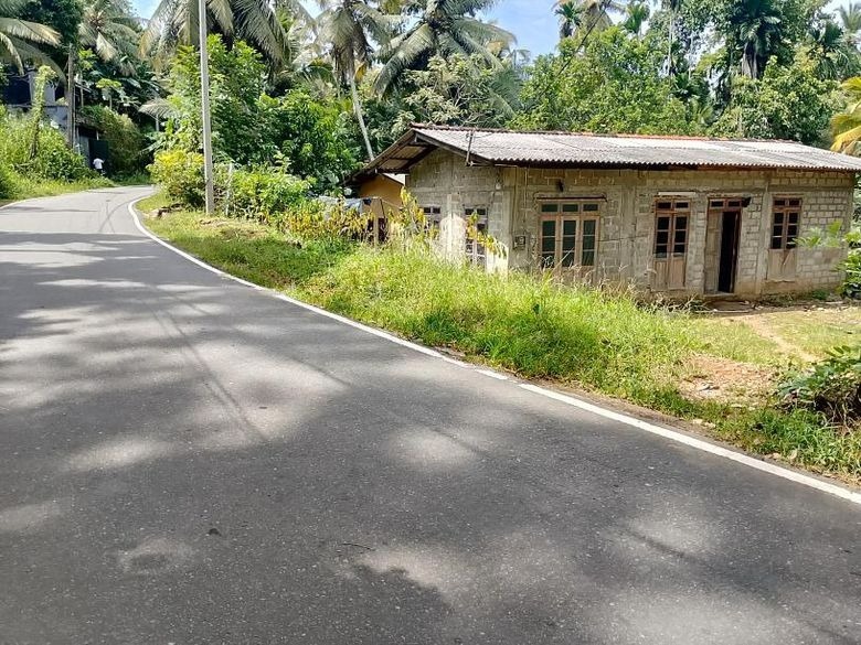 House with Land for Sale in Gale