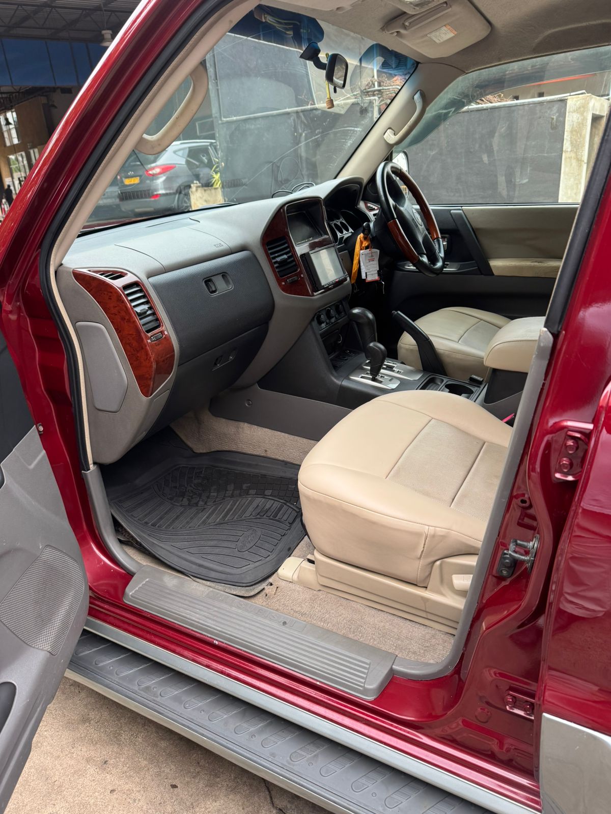 Mitsubishi Montero Pajero Jeep 2002