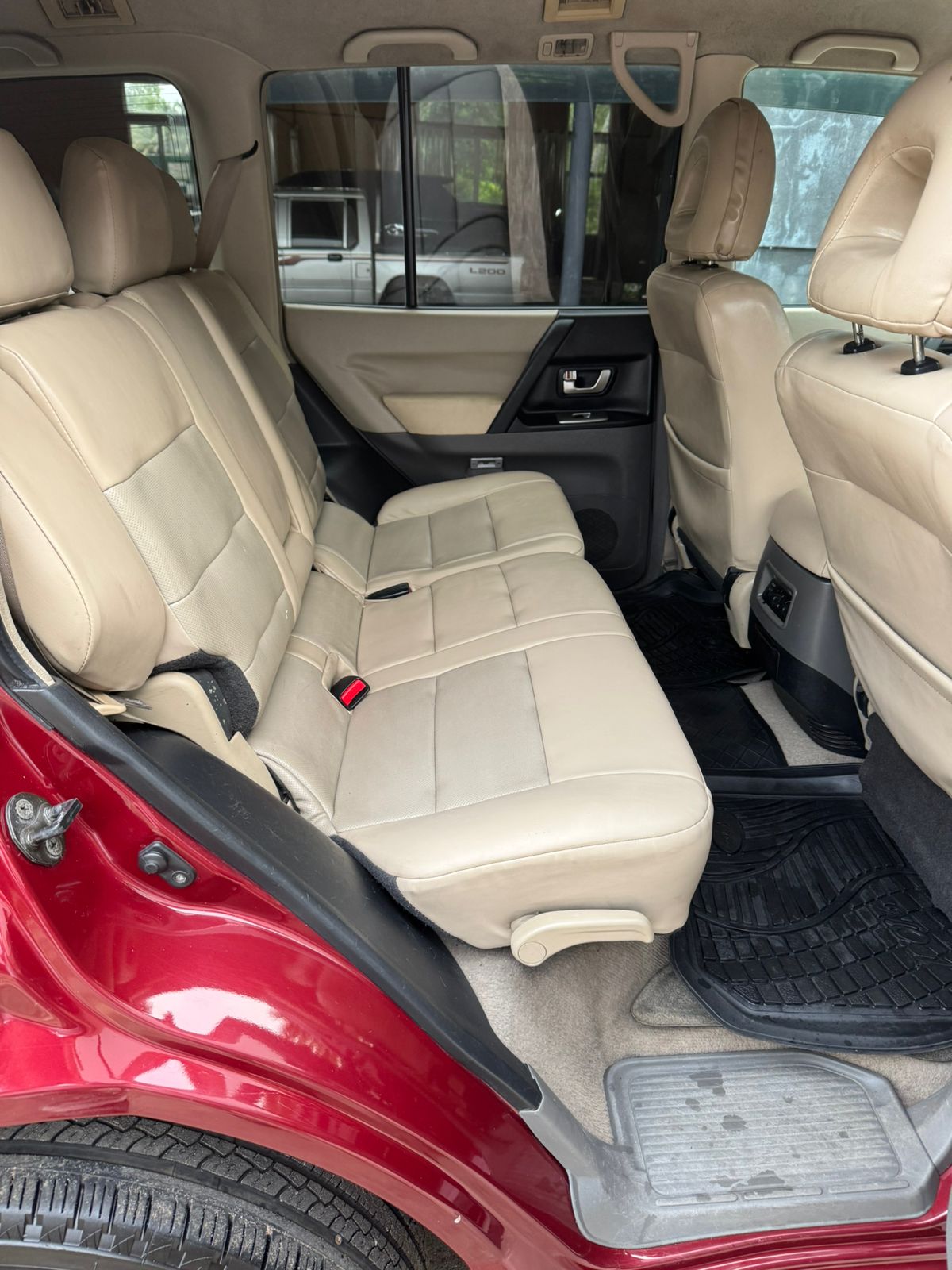 Mitsubishi Montero Pajero Jeep 2002