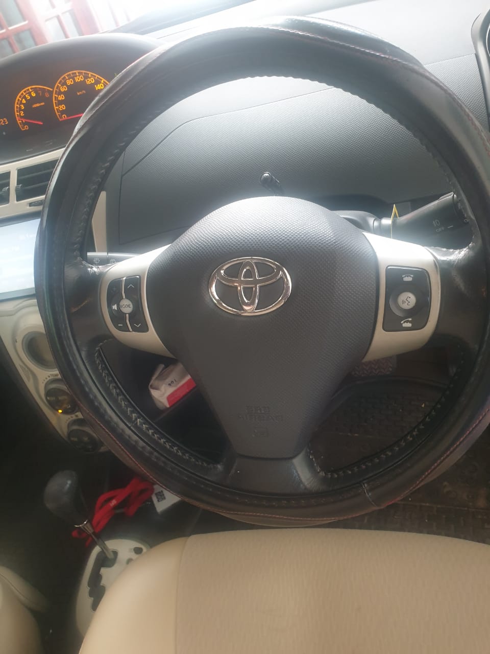 Toyota Vitz 2007
