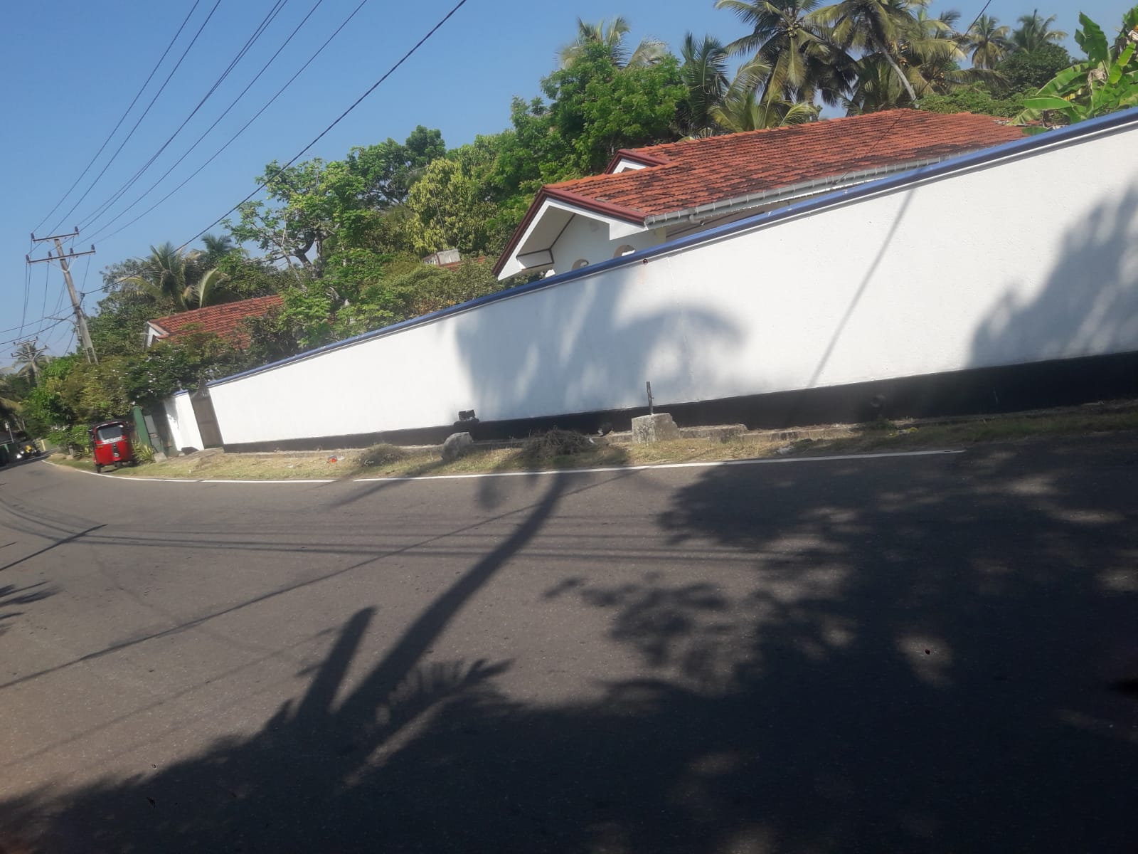 නිවසක් කුලියට – අලුත්ගම