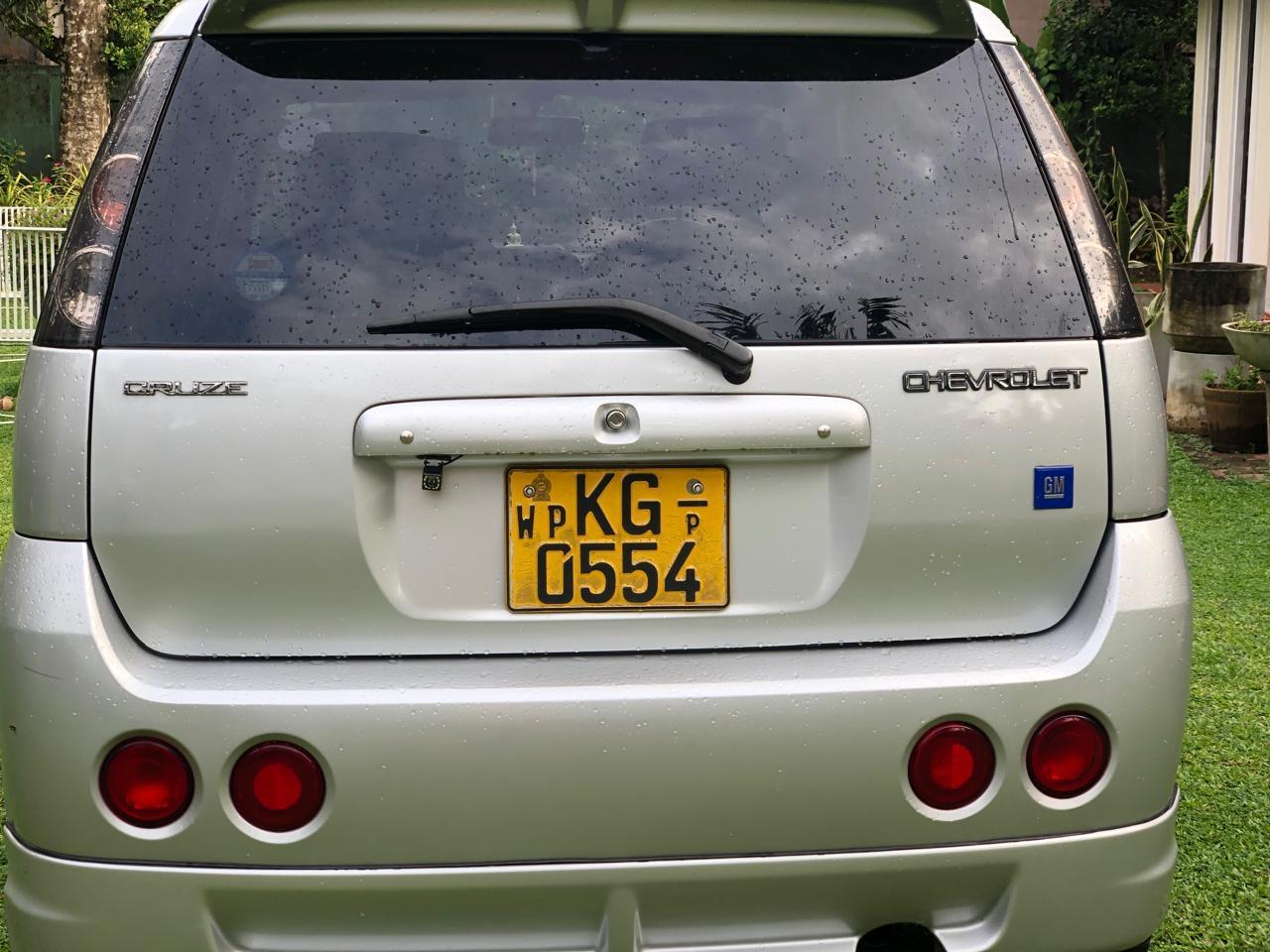 Chevrolet Cruze Suzuki 2005