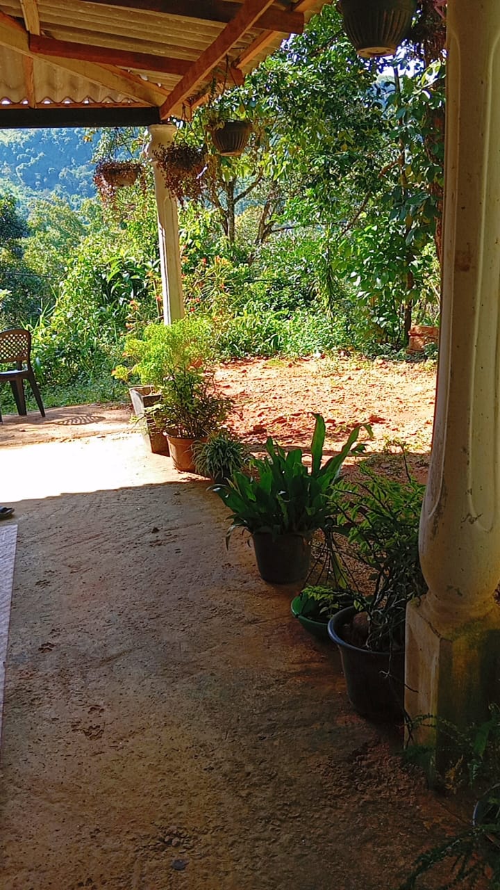 නිවසක් විකිනීමට නාවලපිටියේ