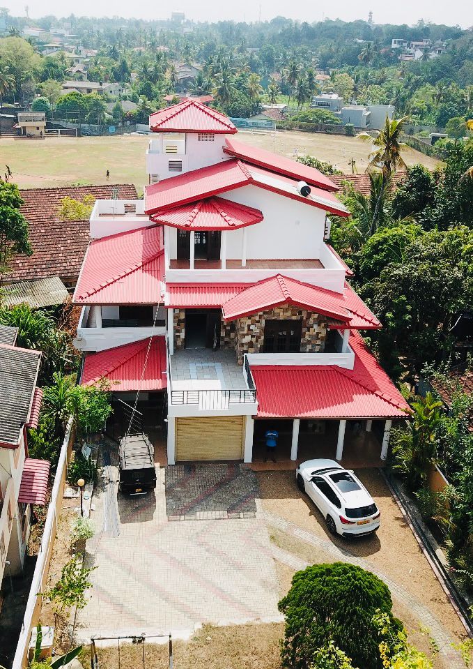 3 Story Luxury House for Sale in Piliyandala