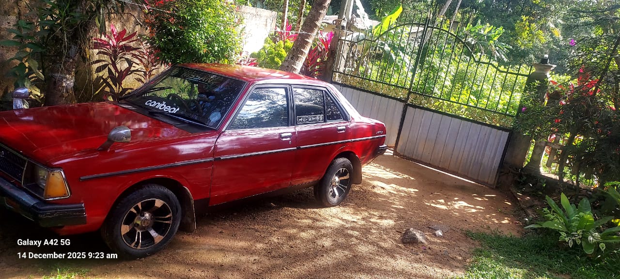 Nissan Sunny 1985