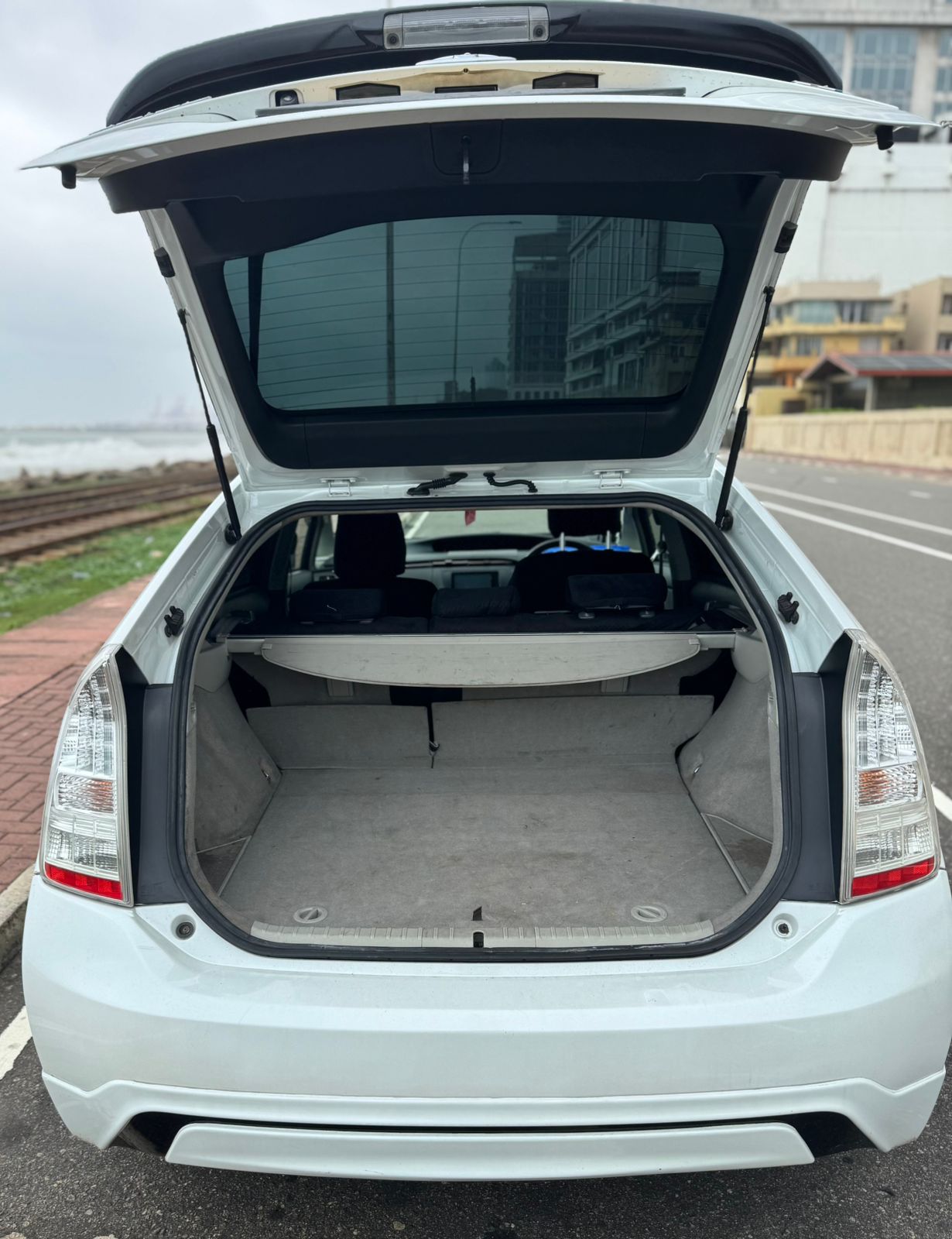 Toyota Prius ZW30 3rd Generation 2012