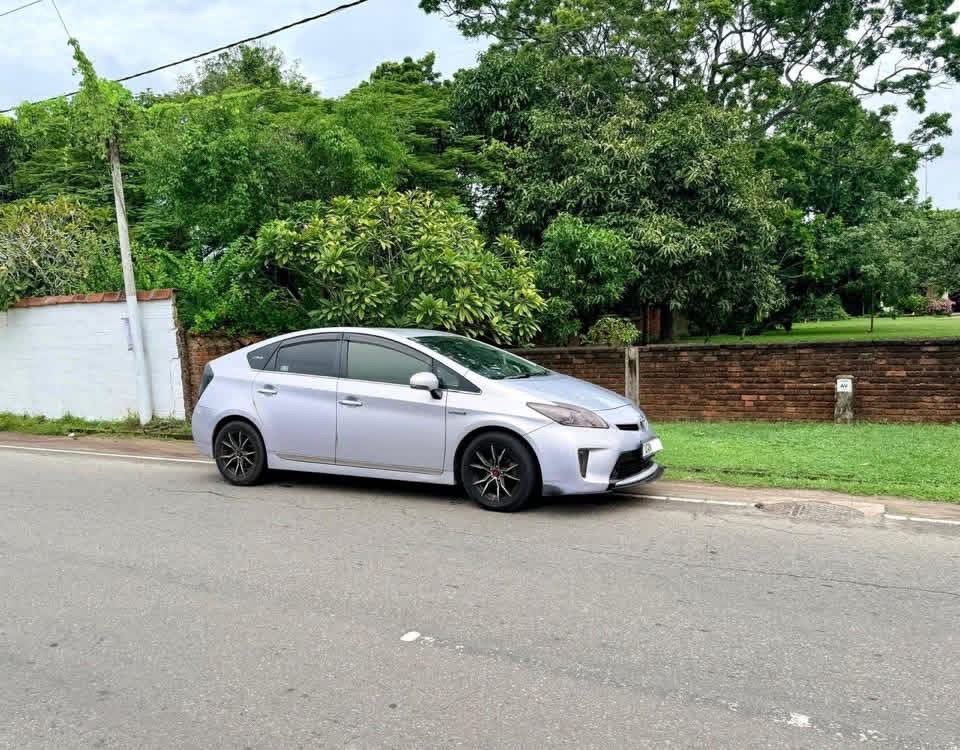 Toyota Prius 3rd Gen 2013