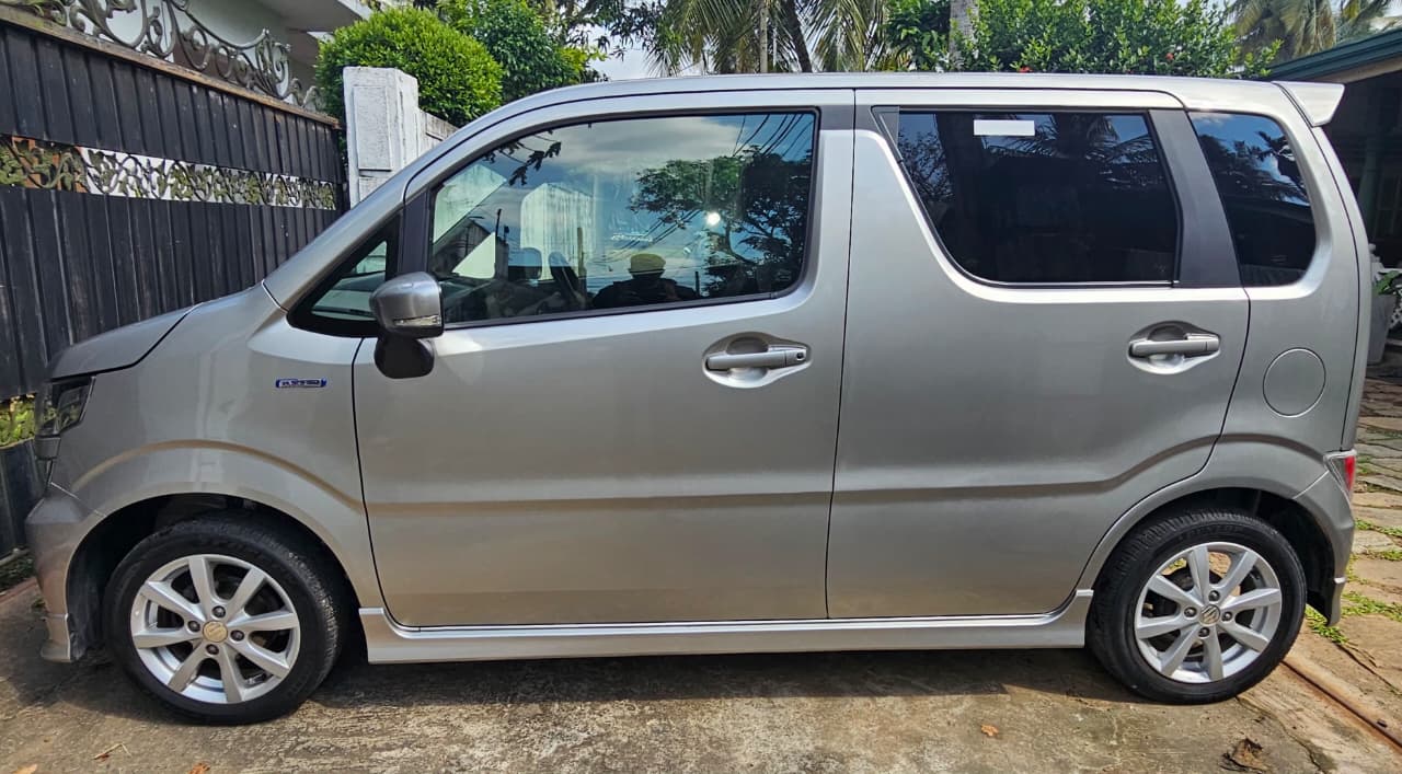 Suzuki Wagon R FZ 2018