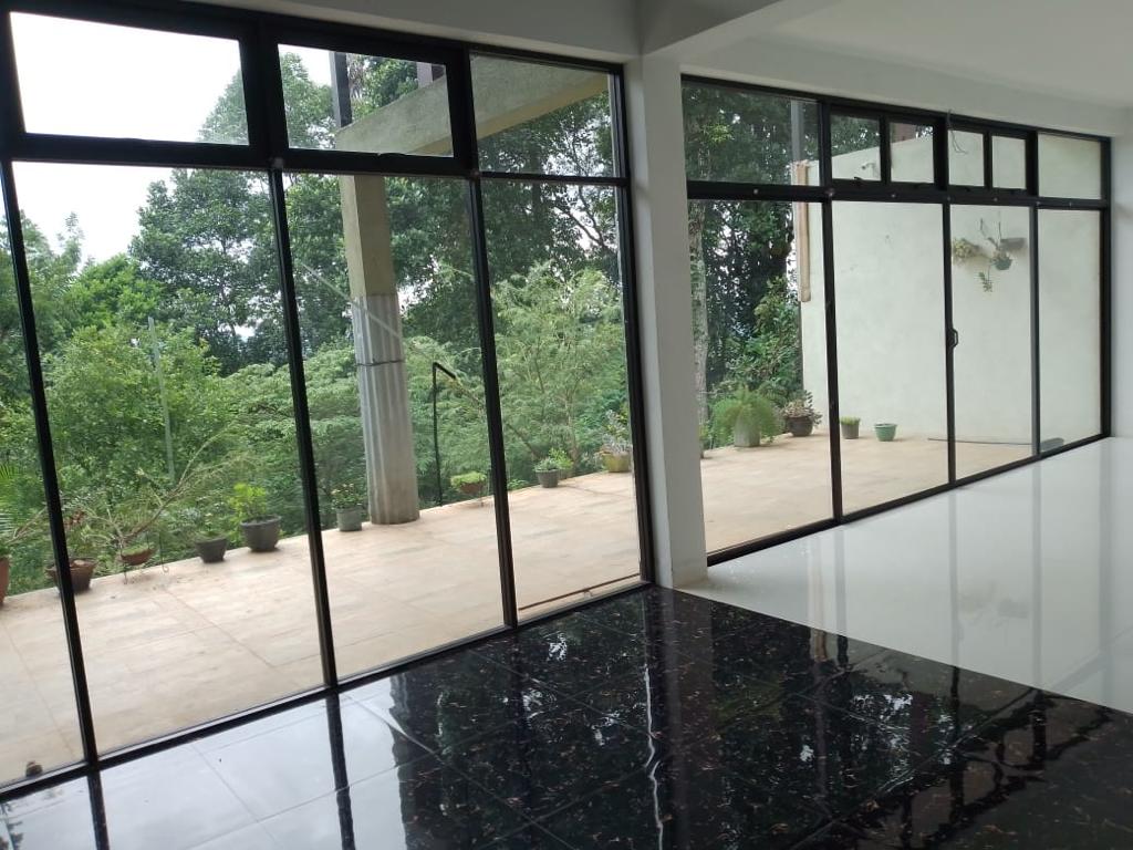 Modern House for Sale with Scenic View Peradeniya