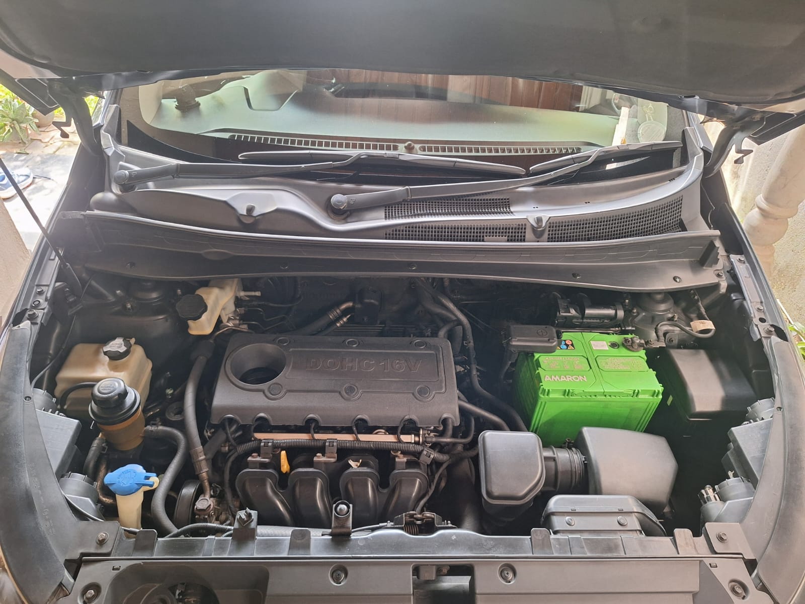 Kia Sportage Full option 2011