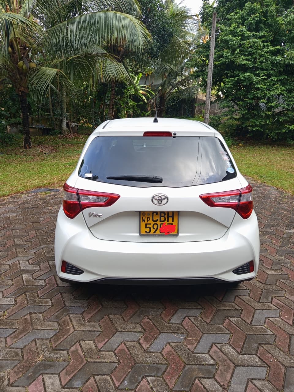 Toyota Vitz 2018
